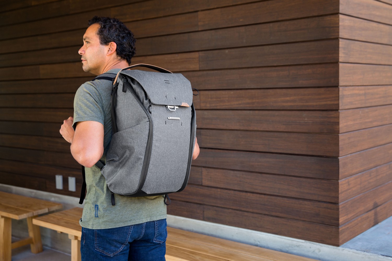 Plecak PEAK DESIGN Everyday Backpack v2 30L - grafitowy